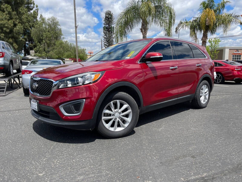 2016 Kia Sorento LX photo 2