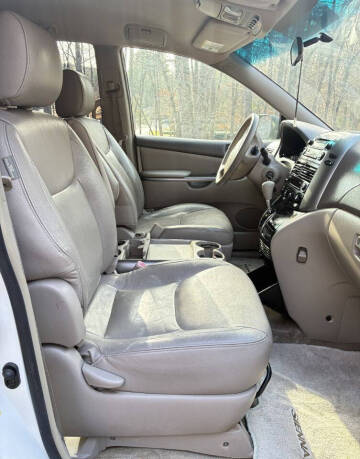 2008 Toyota Sienna LE 7-Passenger