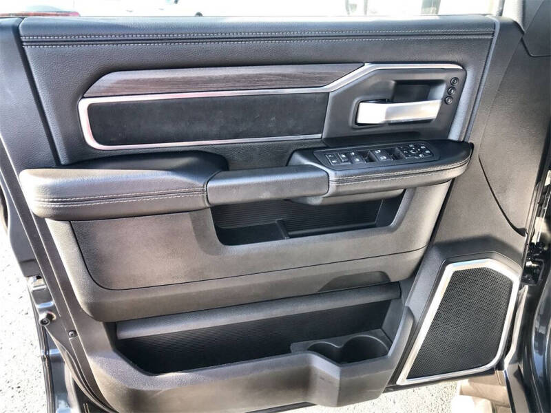 2025 RAM 3500 Laramie