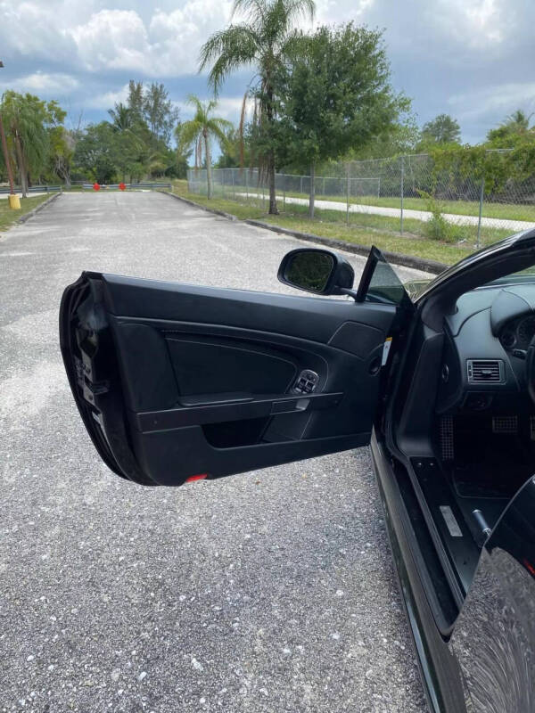 2011 Aston Martin V8 Vantage