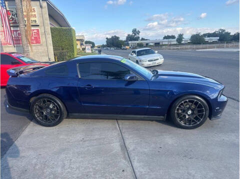 2012 Ford Mustang GT Premium
