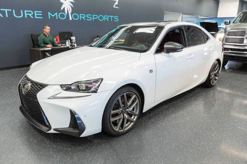 2018 Lexus IS 300