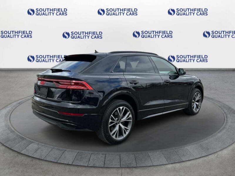 2021 Audi Q8 quattro Premium 55 TFSI