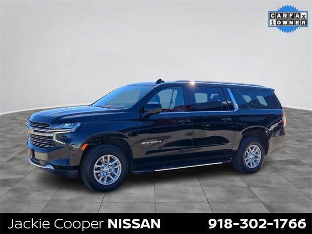2023 Chevrolet Suburban LT