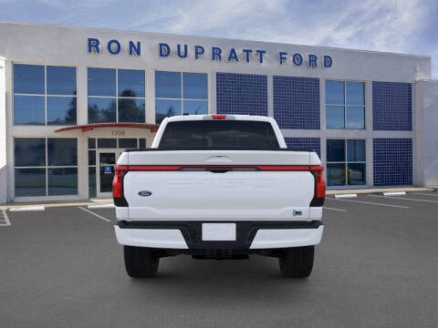 2025 Ford F-150 Lightning Lariat