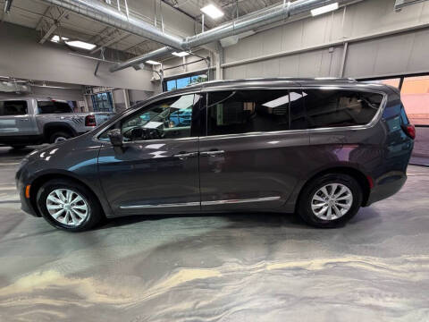 2018 Chrysler Pacifica Touring L Plus
