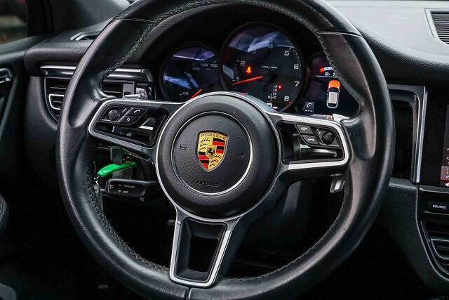 2021 Porsche Macan
