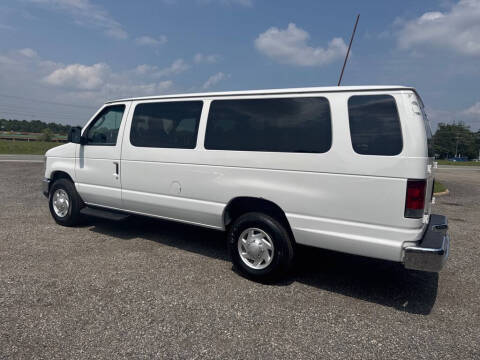 2013 Ford E-Series E-350 SD XLT