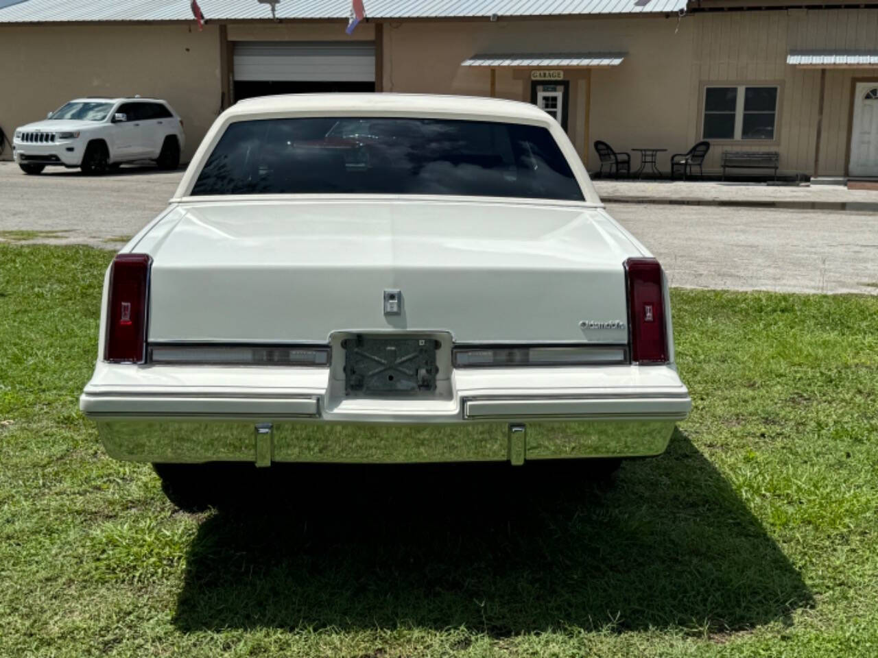 1987 Oldsmobile Cutlass Salon for sale at Memory Lane Classic Cars in Bushnell, FL