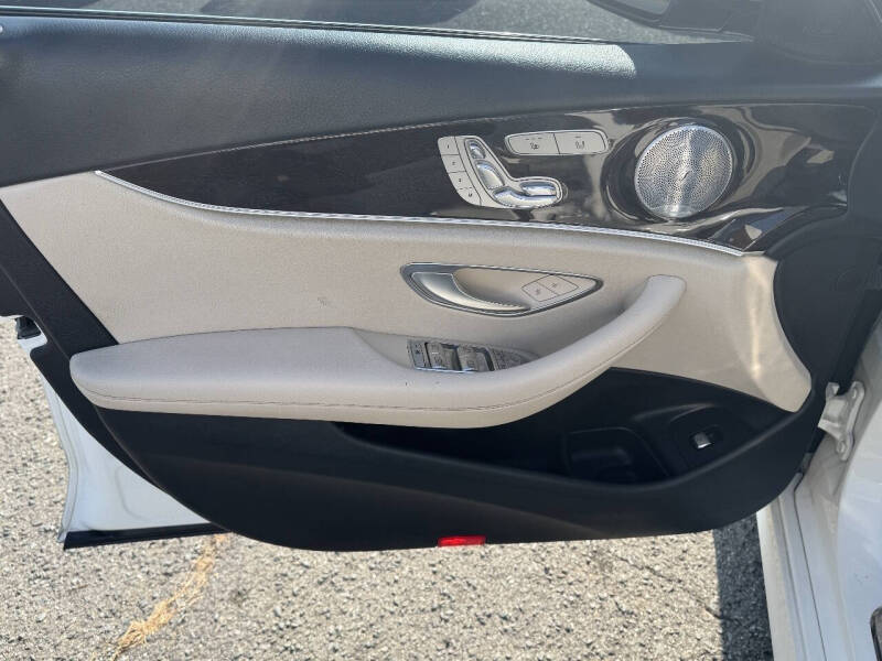 2019 Mercedes-Benz E-Class E 300