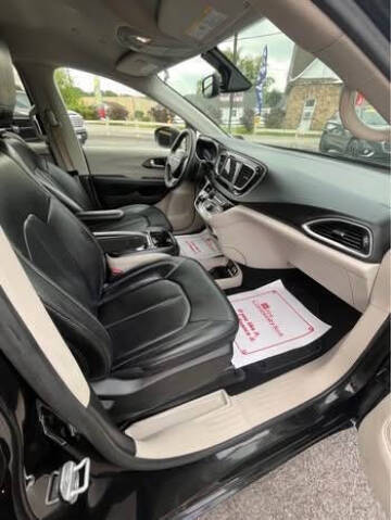 2020 Chrysler Voyager LXi