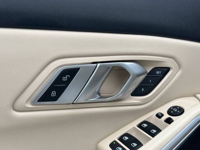 2023 BMW 3 Series 330i xDrive