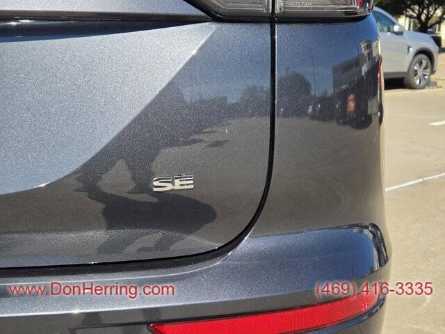 2025 Mitsubishi Outlander SE