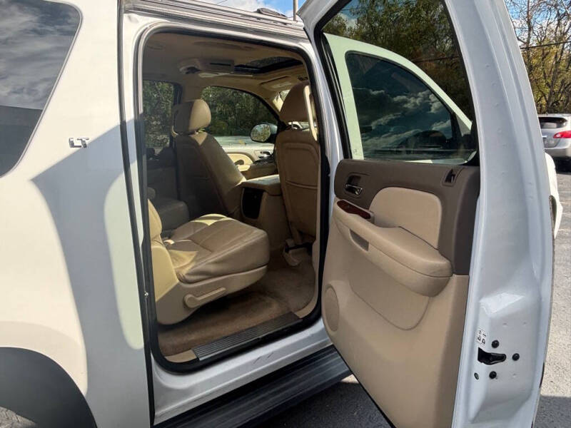 2012 Chevrolet Suburban LT 2500