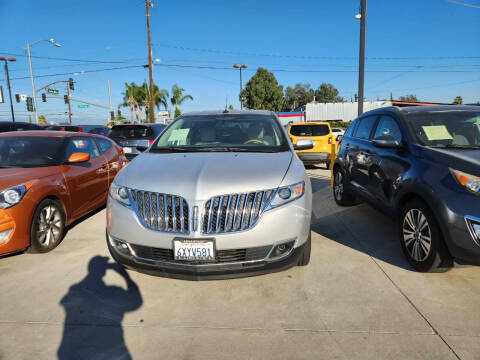 2013 Lincoln MKX for sale at E and M Auto Sales in Bloomington CA
