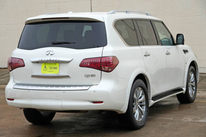 2017 Infiniti QX80