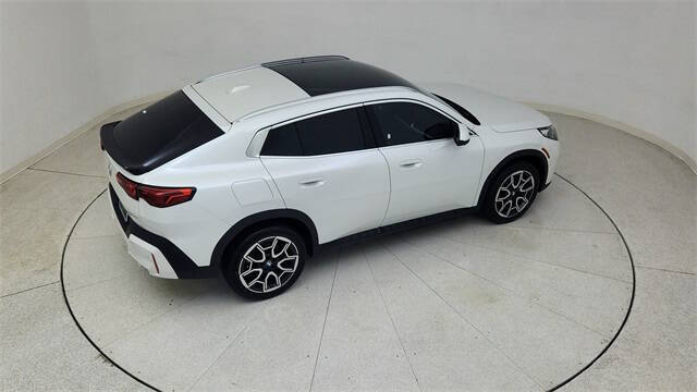 2025 BMW X2 xDrive28i