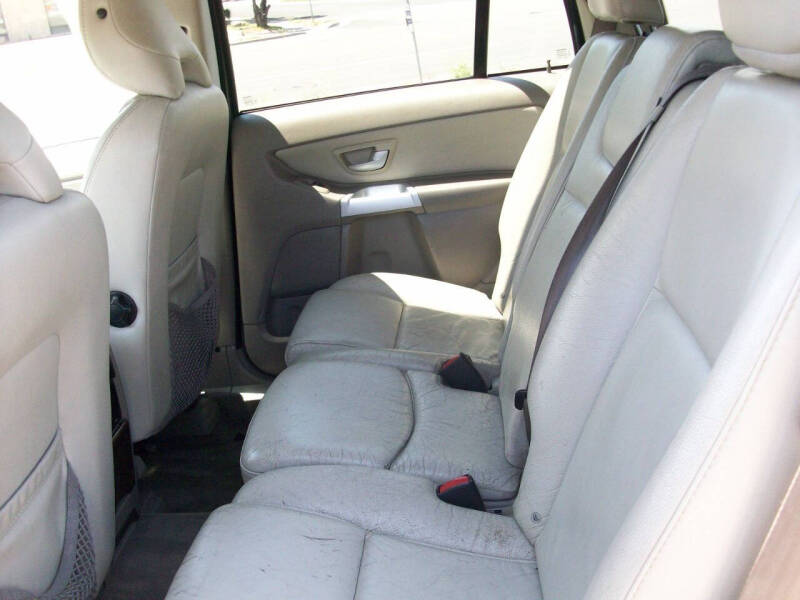 2005 Volvo XC90 2.5T