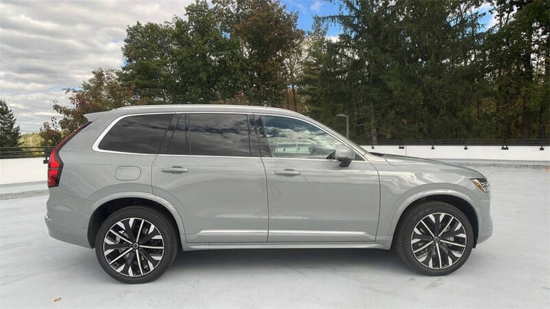 2026 Volvo XC90 B6 Plus 7P