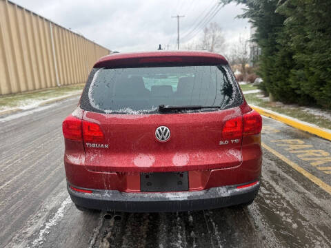 2015 Volkswagen Tiguan S