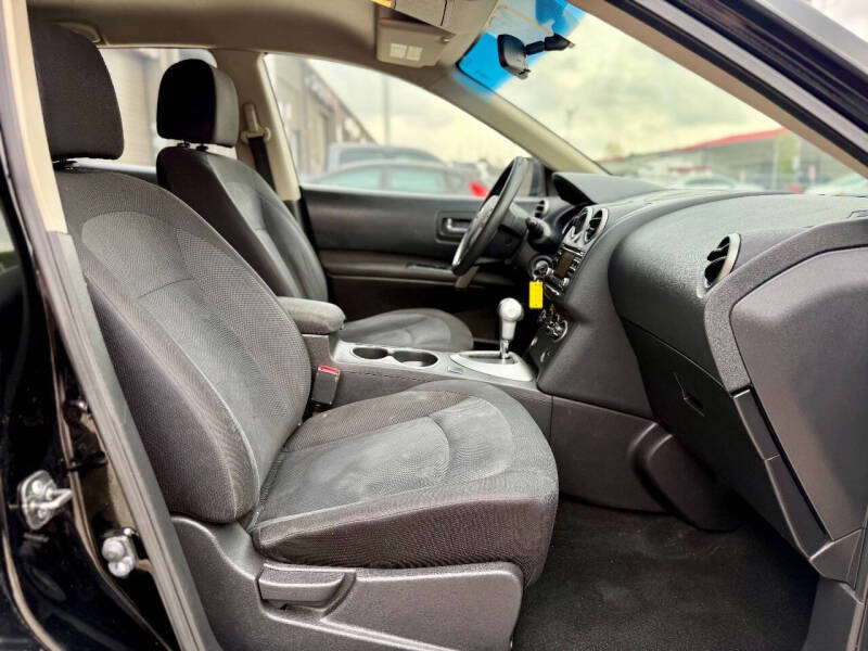 2015 Nissan Rogue Select S