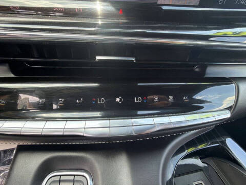 2023 Cadillac Escalade-V