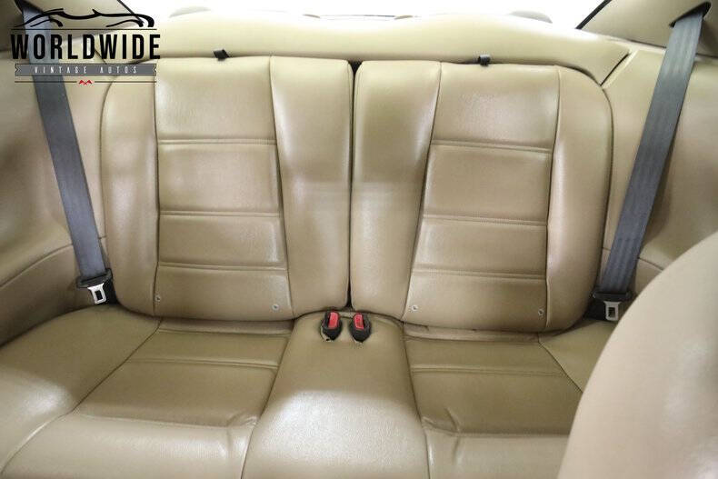 2004 Ford Mustang