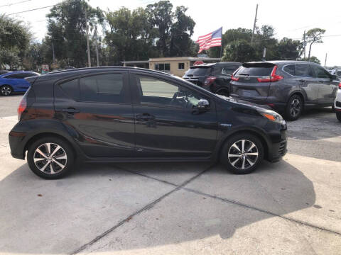 2018 Toyota Prius c