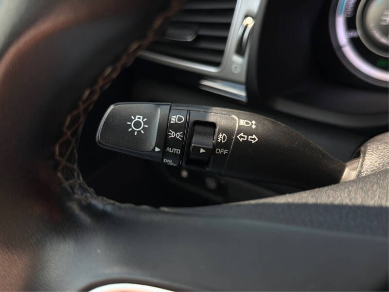 2017 Kia Niro EX
