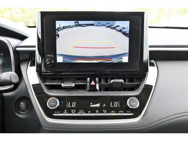 2024 Toyota Corolla Cross XLE