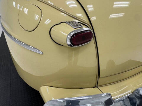 1947 Ford Super Deluxe
