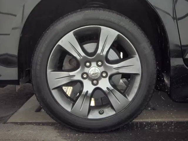 2015 Toyota Sienna SE Premium 8-Passenger