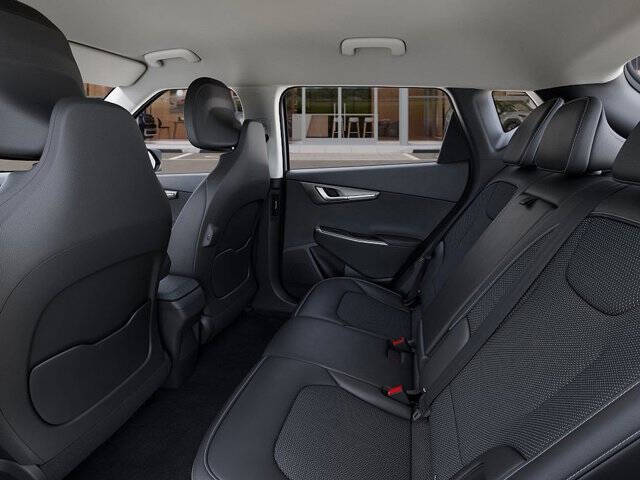 2025 Kia EV6 Light Long Range