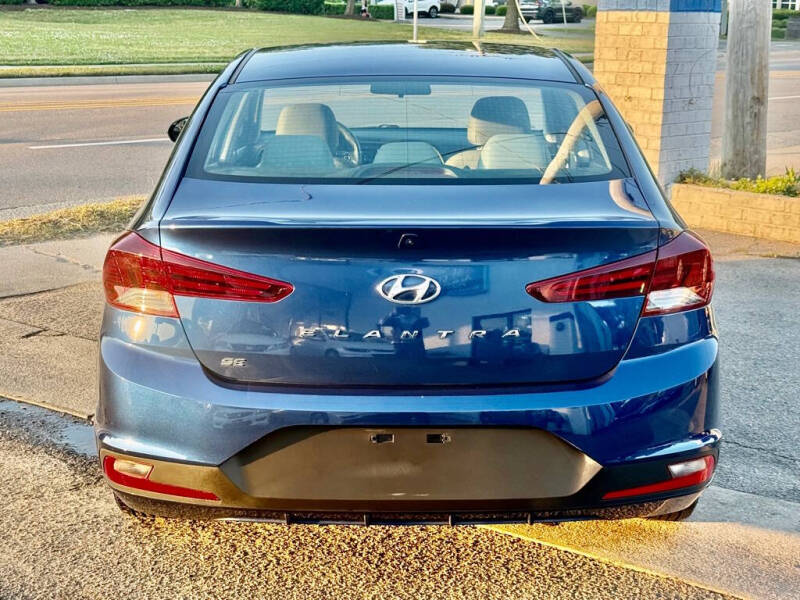 2019 Hyundai Elantra