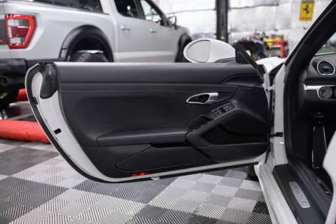 2023 Porsche 718 Boxster S