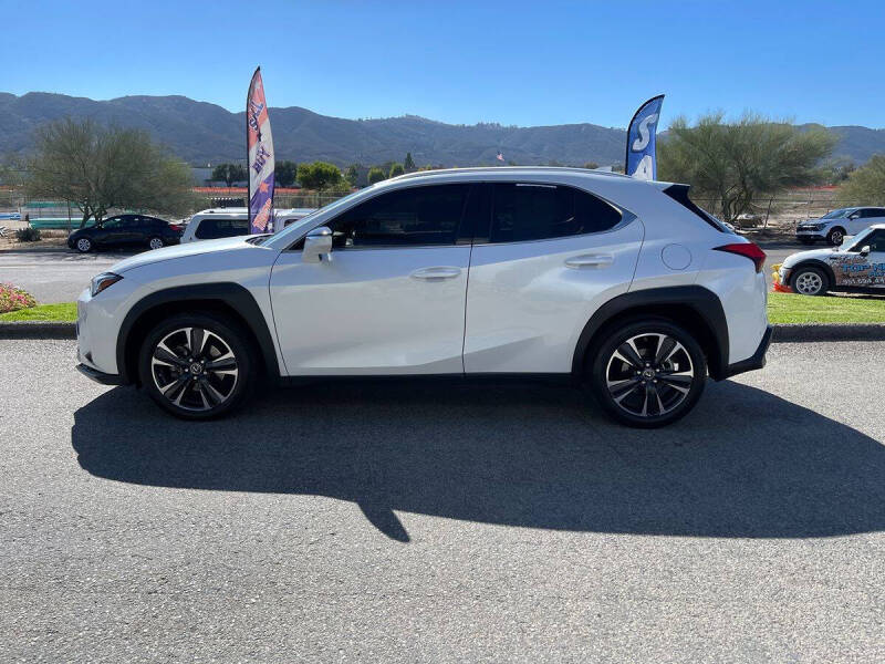 2021 Lexus UX 200