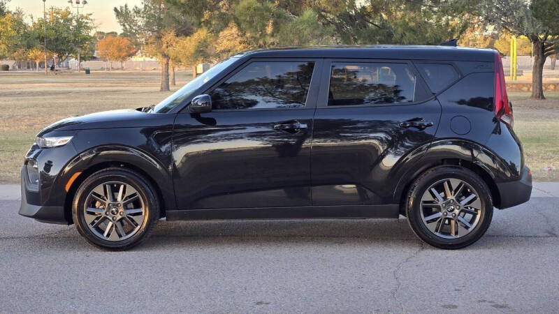 2021 Kia Soul S photo 8