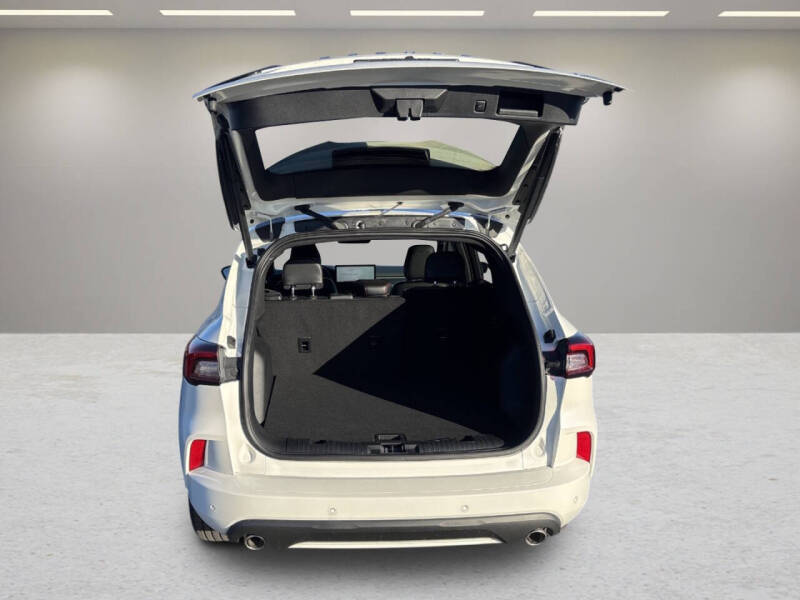 2024 Ford Escape ST-Line Select