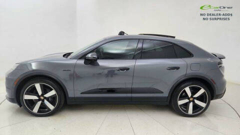 2025 Porsche Macan Electric