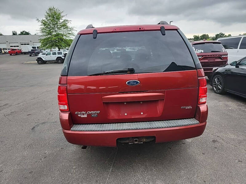 2005 Ford Explorer XLT