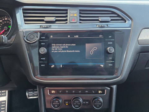 2021 Volkswagen Tiguan SE R-Line Black