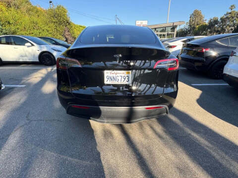 2024 Tesla Model Y Long Range