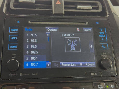 2017 Toyota Prius Three Touring