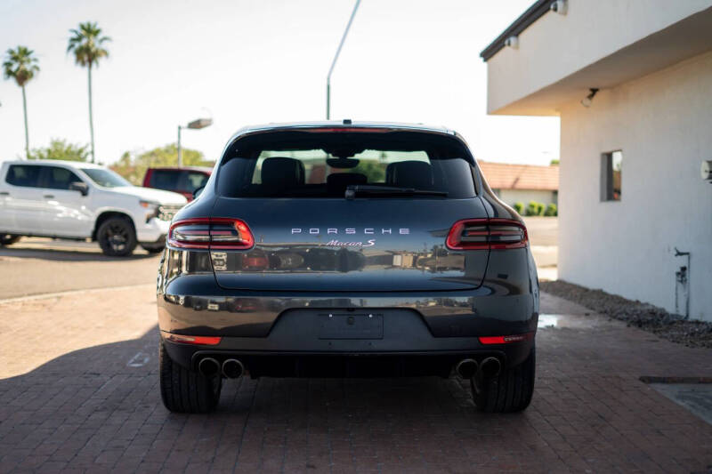 2017 Porsche Macan S