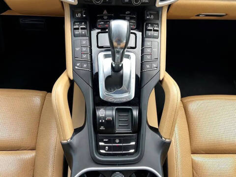 2016 Porsche Cayenne