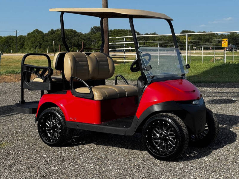 2024 E-Z-GO RXV ELiTE