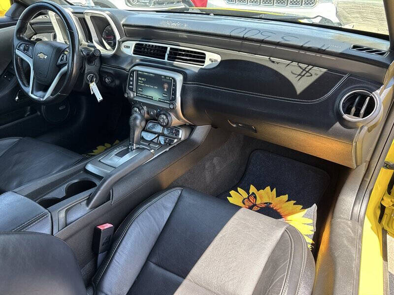 2015 Chevrolet Camaro LT