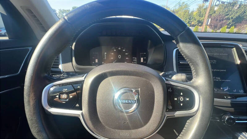 2019 Volvo XC90 T5 Momentum