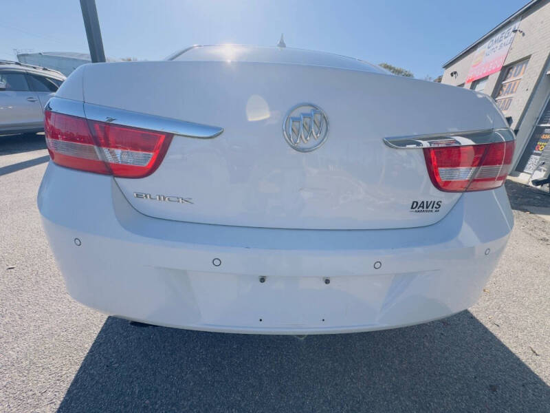 2013 Buick Verano Leather Group