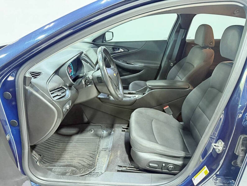 2017 Chevrolet Malibu Hybrid